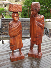 Statues sculptées ( 50 cm) en palissandre couple, Madagascar Avaratsena