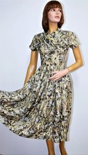 French Vintage 1940/50s short sleeve floral silk dress size 2 Handmade in France
