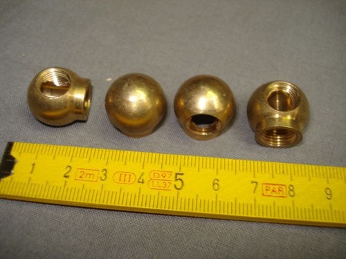 Raccord boule équerre - , en