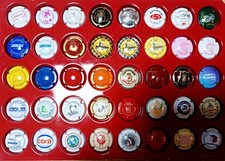 lot 11: 40 capsules de champagne COMMEMO avec plateau OFFERT !