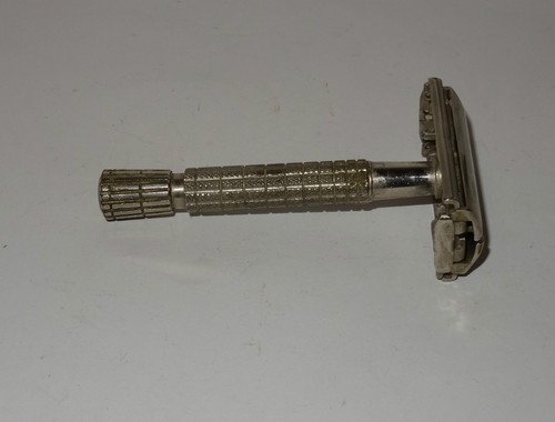Rasoir mecanique gillette - rasoir,