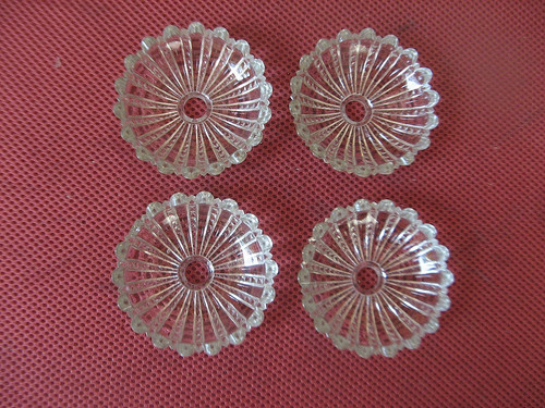 637 4 coupelles - ,
