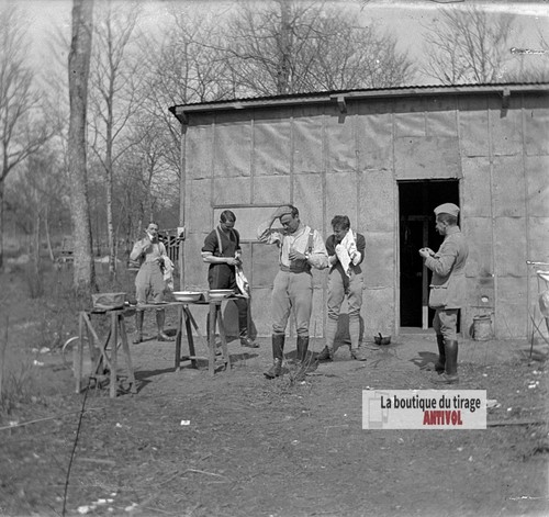Soldats français toilette - soldats, français,