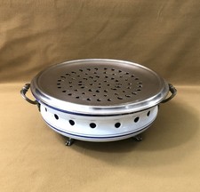 ancien chauffe plat en tôle émaillée et métal chromé Table Réchaud à braises