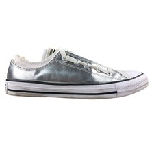 Converse Women's Size 10 Chuck