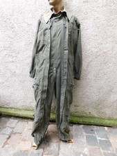 PAYS-BAS : COMBINAISON KAKIE