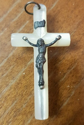 Pendentif ancien croix - , nacre
