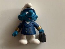 Figurine Schtroumpf pilote de ligne avion avec valise Schleich Peyo
