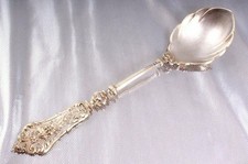 Ancienne cuillère à sucre