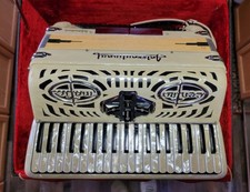  International Accordion