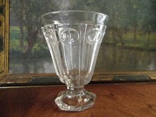 ANCIEN VERRE À PIED À