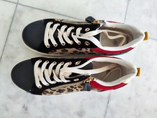 Basket moucheté léopard