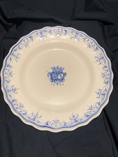 Assiette Moustiers (?)