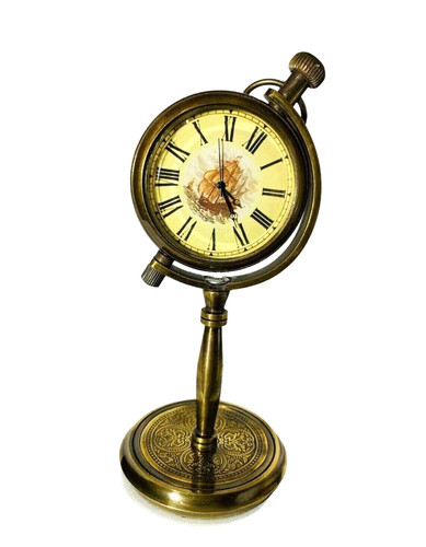 Bureau dessus horloge vintage