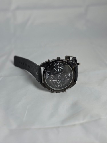 Diesel 7193 multi time zone - dz-7193,