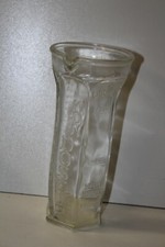 Ancien verre doseur gradué en verre Mon Doseur  , Italy  , old kitchen tool