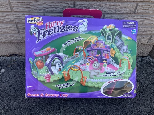 Complete 2010 hasbro - complete, furreal