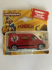 RENAULT MASTER " CIRQUE PINDER" MAJORETTE