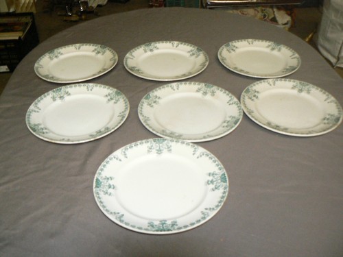 Anciennes assiettes faience - assiettes,