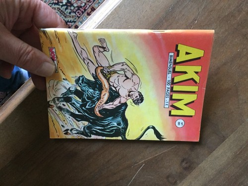 Petit format akim 261 mon - ,