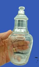 Jolie carafe de nuit gravée