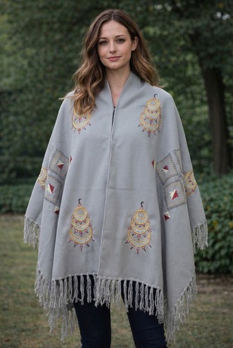 Poncho artisanal boucle - poncho,