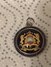 PENDENTIF MÉDAILLON Métal Argenté Vieilli 25mm De Diamètre Royaume Du Maroc ??