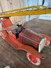 CAMION DE POMPIERS TIPPCO T.C 22730 AVEC TROIS POMPIERS MADE IN GERMANY