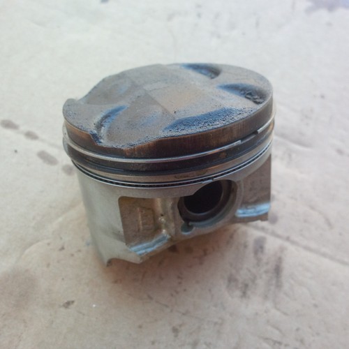 Piston moteur suzuki 600 - suzuki,