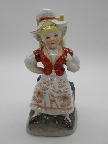 Figurine pyrogène porte - figurine,