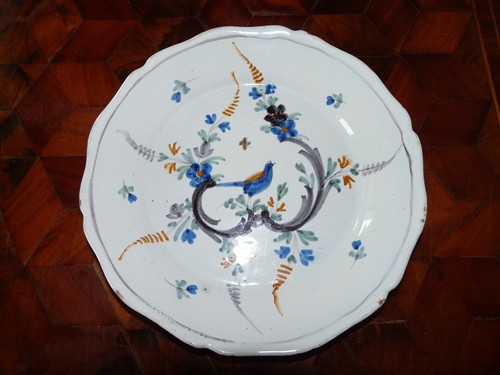 Très rare ancienne assiette
