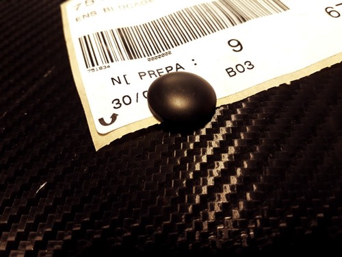 Bouton verouillage de - de,