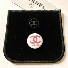 Rare CHANEL BADGE & POCHETTE VELOURS SIGLE Paris Haute Couture