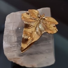 Clip Ancien 40's Revers De Veste Manteau Chapeau Feuille Laiton Doré 30x37mm