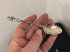 TRES BELLE SERIE DE 6