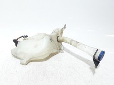 Reservoir lave-glace avant