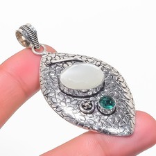 Pendentif pierre précieuse