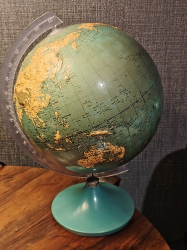 Ancien globe terrestre - globe, terrestre,