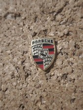 Pin's Porsche Stuttgart Auto