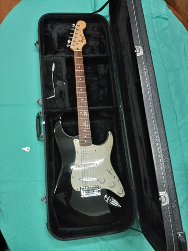 Fender squier affinity strat - squier,