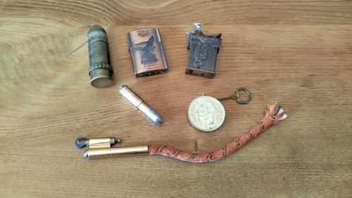 Lot briquets différentes - 5,
