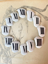 Lot de 12 chiffres romains émaillées pour horloge pendule ancienne