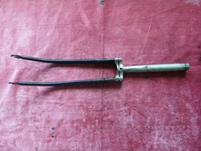 Fourche 228mm  en acier pour cadre de velo 25×100 700/650 D8