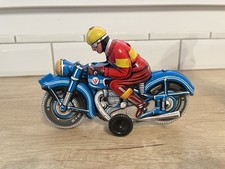 Moto Joseph Wagner « WJ »