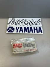 1 boulon silent bloc reservoir