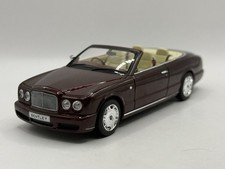 Défaut Bentley Azure 1/43 Minichamps
