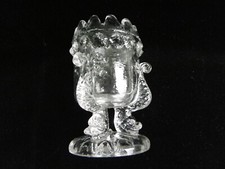 ANCIEN PORTE-ALLUMETTES OU CURE-DENTS EN VERRE MOULÉ - DAUPHINS