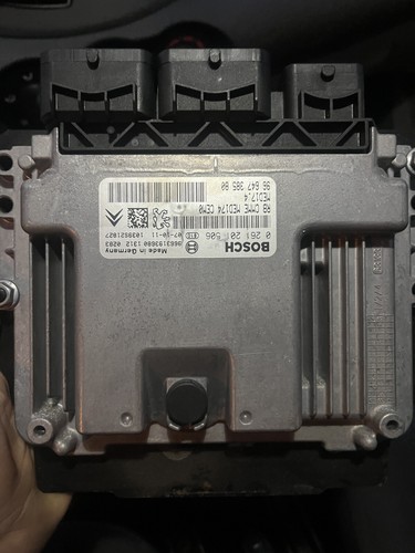 Calculateur moteur thp - moteur,