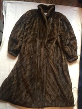 MANTEAU EN FOURRURE DE VISON