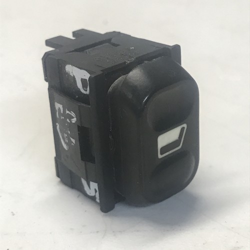 Bouton lève vitre avant